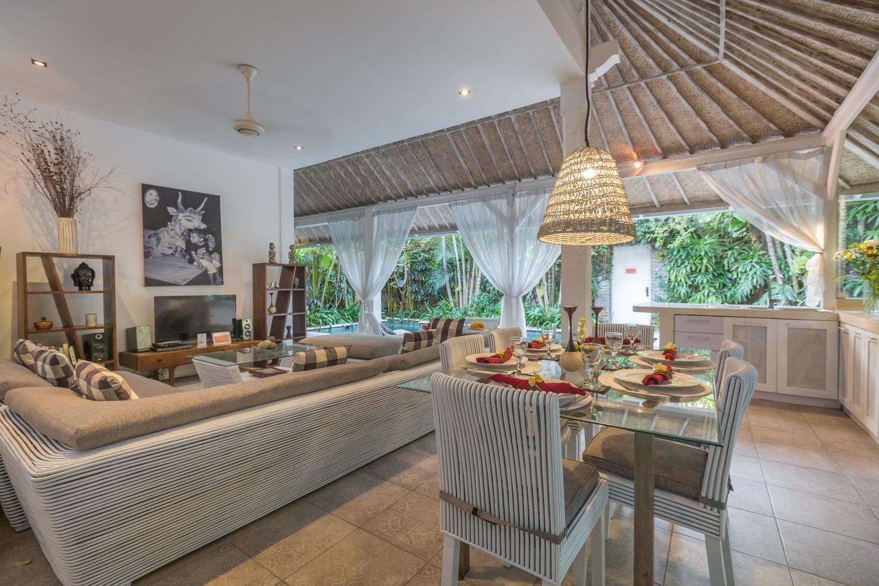 Villa Tangra Seminyak Esterno foto