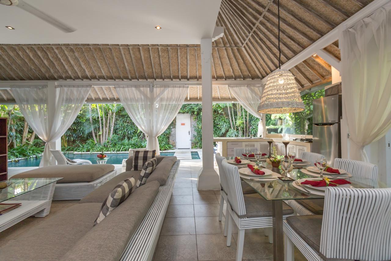 Villa Tangra Seminyak Esterno foto